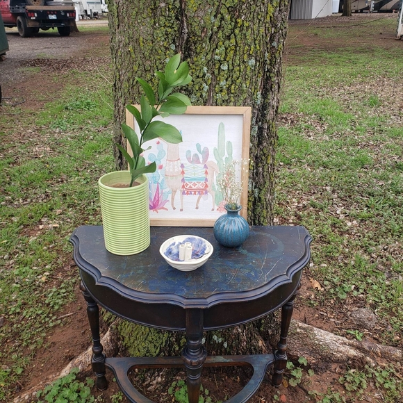 Green Ribbed Ceramic Planter - Picture 4 of 7
